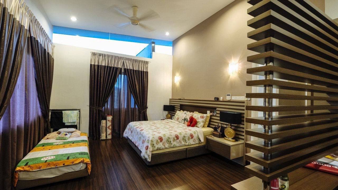 BUNGALOW SHAH ALAM JALAN ISTANA SEKSYEN 12 - photo 6
