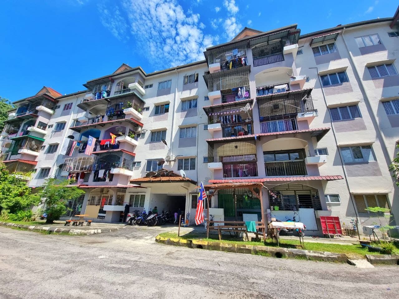 Freehold Apartment Andorra 870 sqft Seksyen 25
