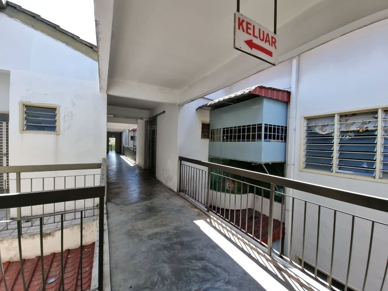 Freehold Apartment Andorra 870 sqft Seksyen 25 - photo 3