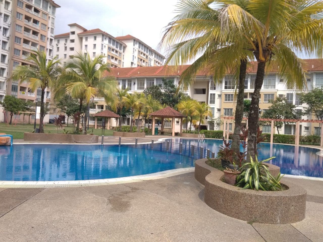 Strata NILAM PURI CONDOMINIUM 1000 sqft PUCHONG
