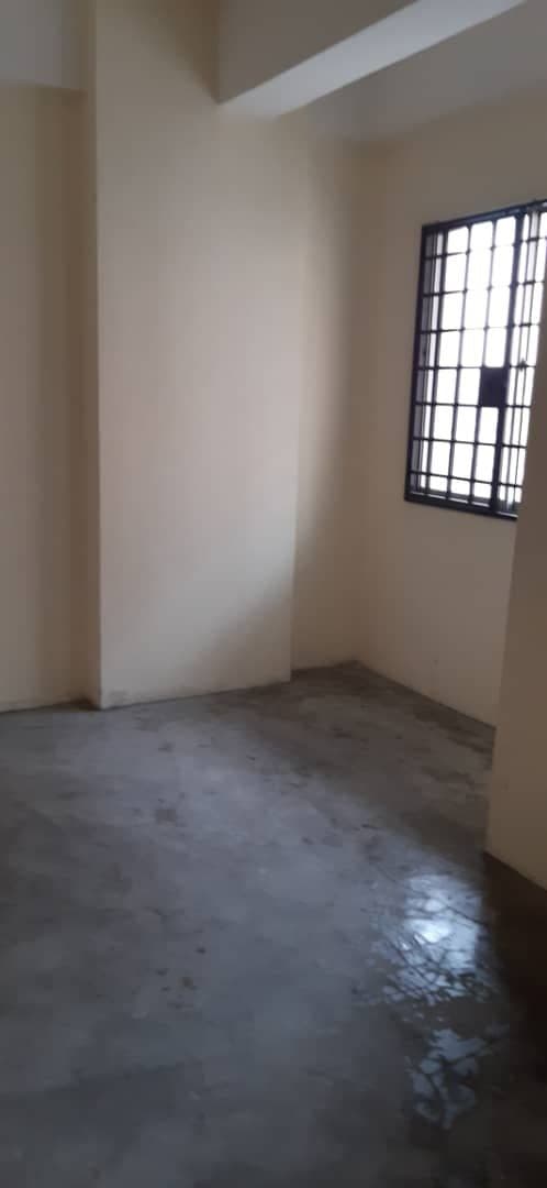 Freehold PERDANA VILLA APARTMENT 755 sqft KLANG - photo 3