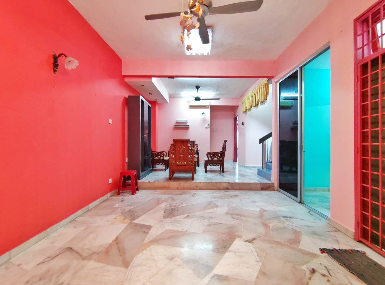 DOUBLE STOREY RENOVATED  Seksyen 27 Tmn Alam Megah - photo 12