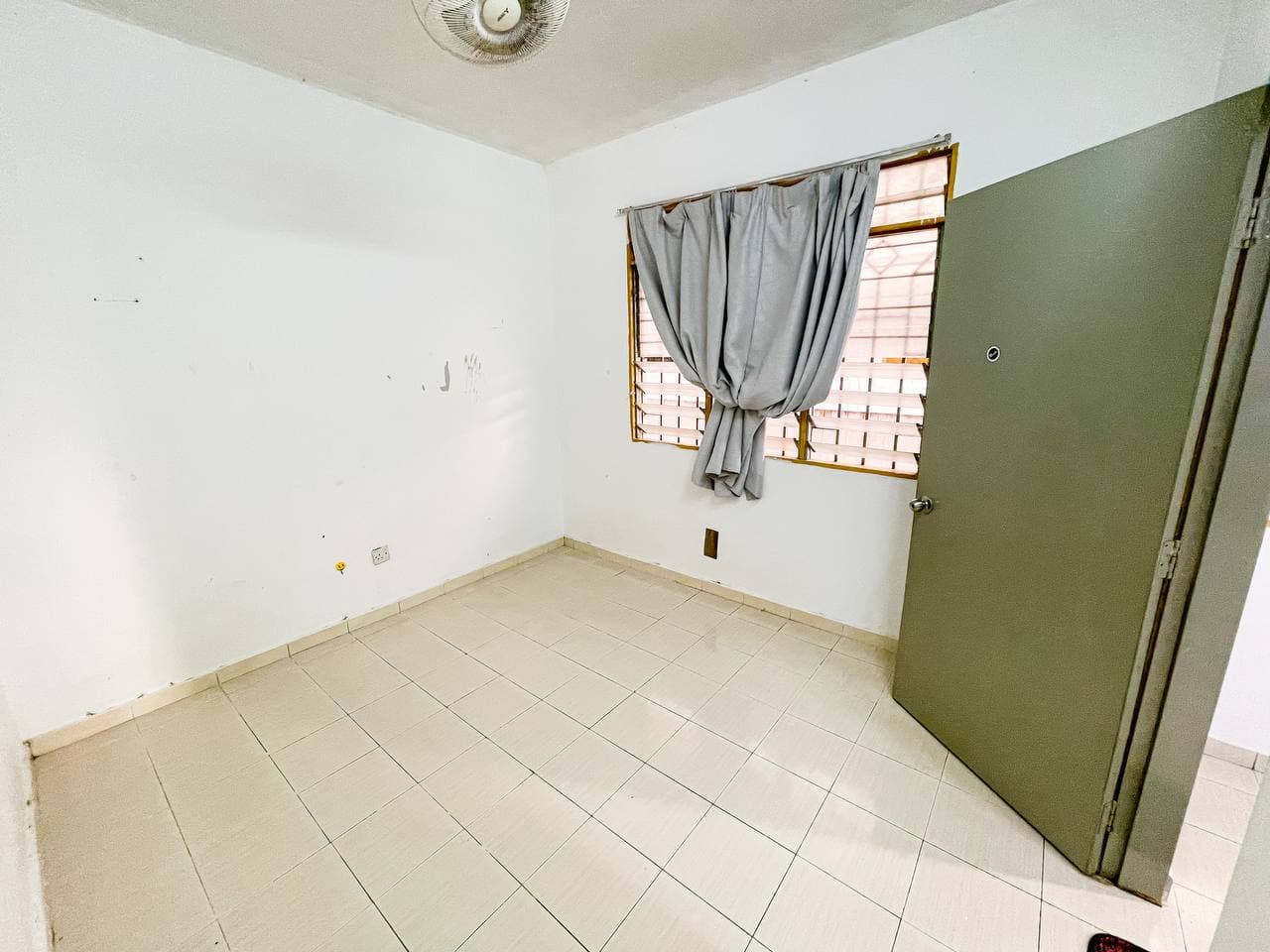 Leasehold Mentari Court Apartment Bandar  Sunway - photo 4