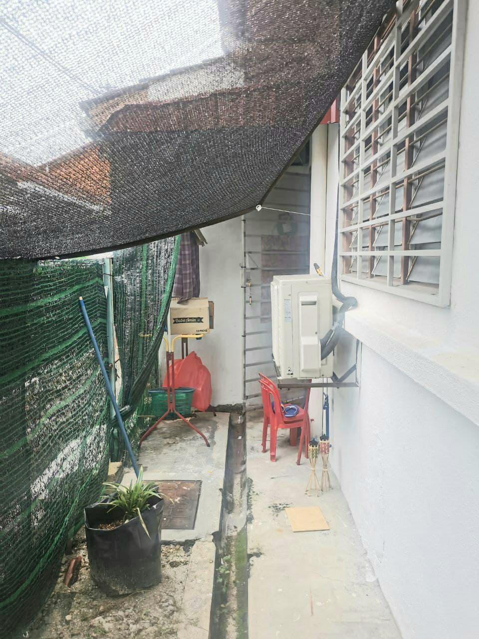 Single Storey  Taman Dato Demang Seri Kembang - photo 7