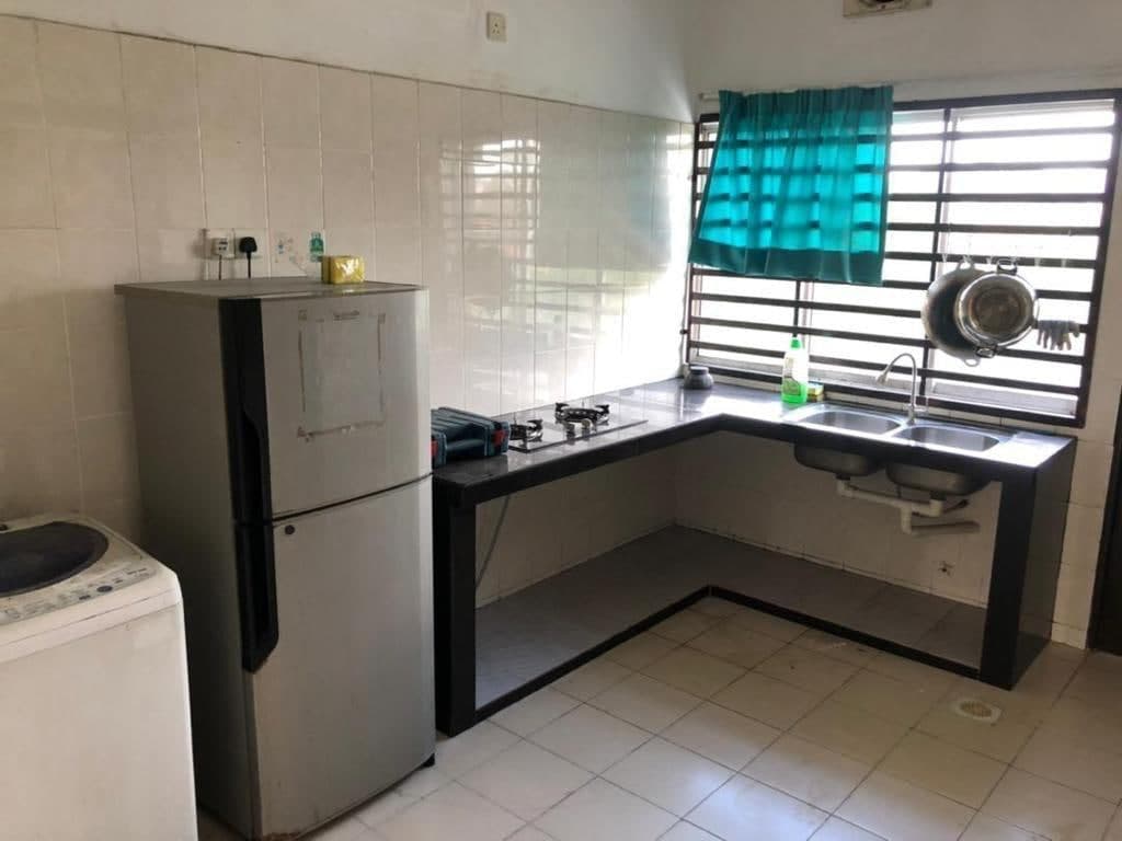 Renovated SEMI-DETACHED JALAN KEMPAS MERU - photo 3