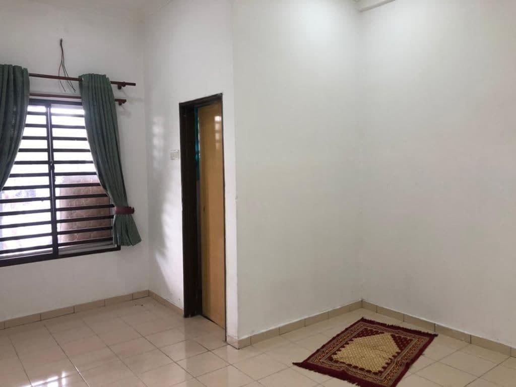 Renovated SEMI-DETACHED JALAN KEMPAS MERU - photo 6