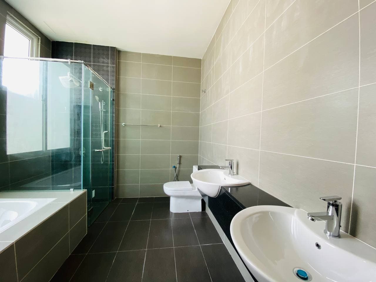 BRAND NEW CORNER BUNGALOW PRIVATE LIFT AMBROSIA - photo 7
