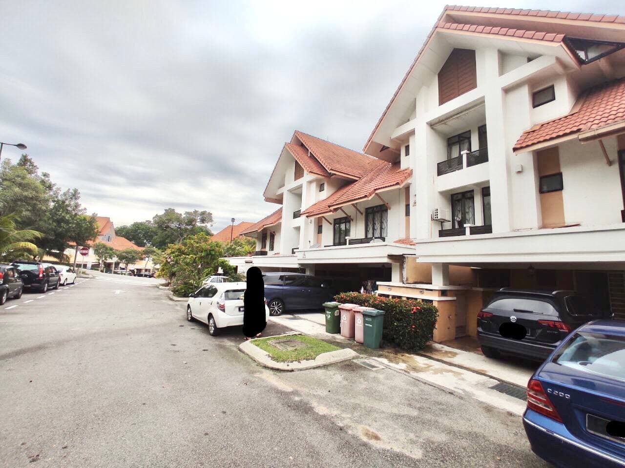 END LOT 2 AND A HALF STOREY PRESINT 18 PUTRAJAYA - photo 2