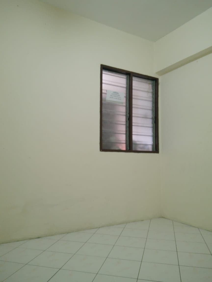 END UNIT PANGSAPURI VISTA SERDANG TMN BKT SERDANG - photo 6