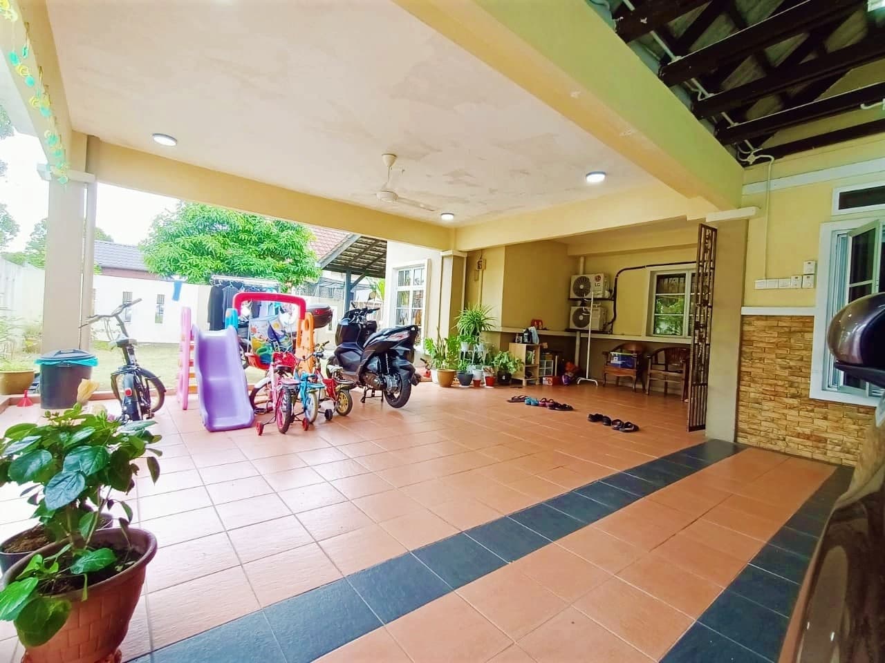 RENOVATED SINGLE STOREY SEMI D JLN TANJUNG PAHANG - photo 3