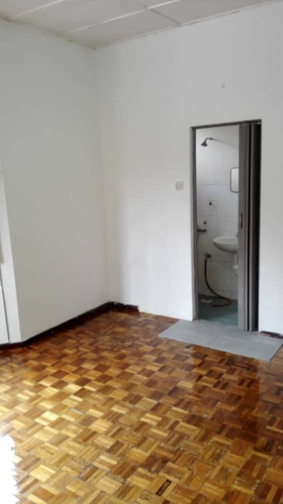 Non Bumi Lot End Lot 2 Sty SP8 Saujana Puchong - photo 3