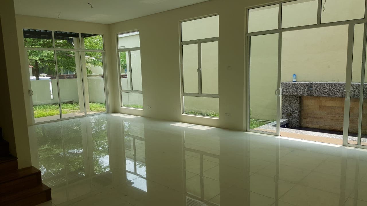 Non bumi lot Casa Villa 3 storey Semi-D  Seksyen 4 - photo 13