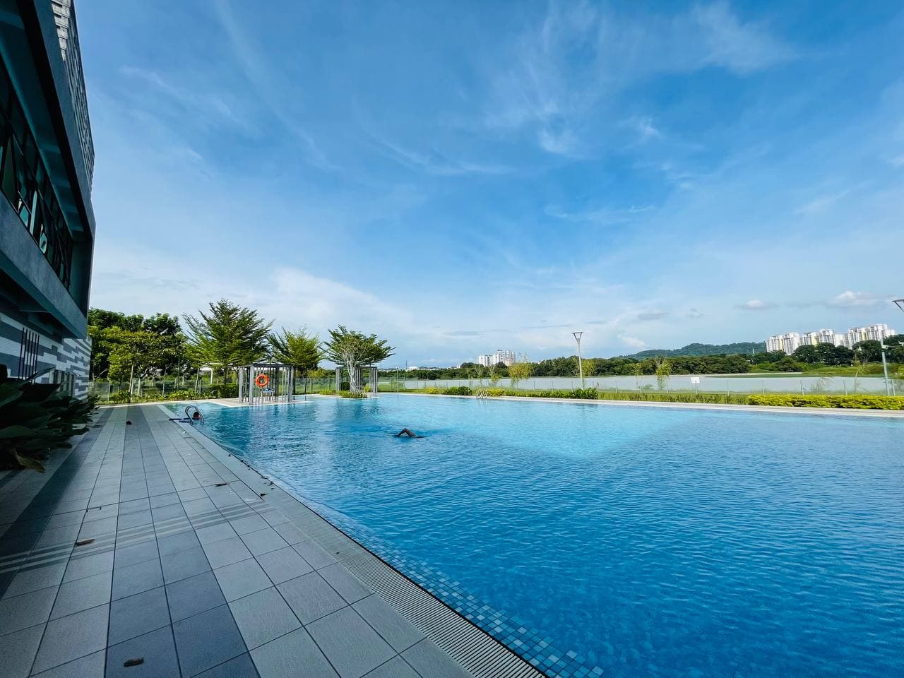 Non Bumi 2 Storey  Lake Side Residence Taman Metro - photo 3