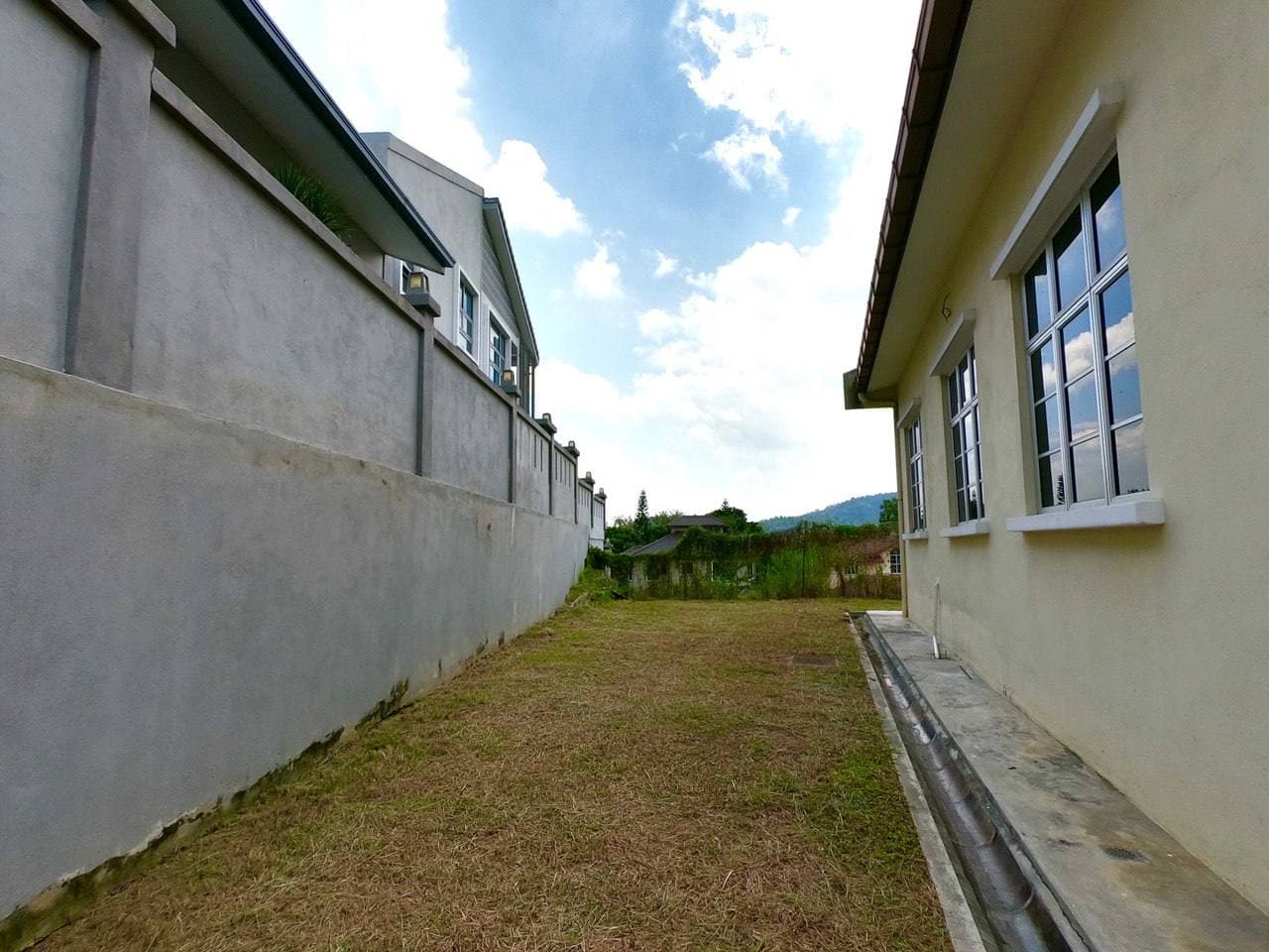 Double Storey Bungalow Seksyen 8 Shah Alam - photo 2