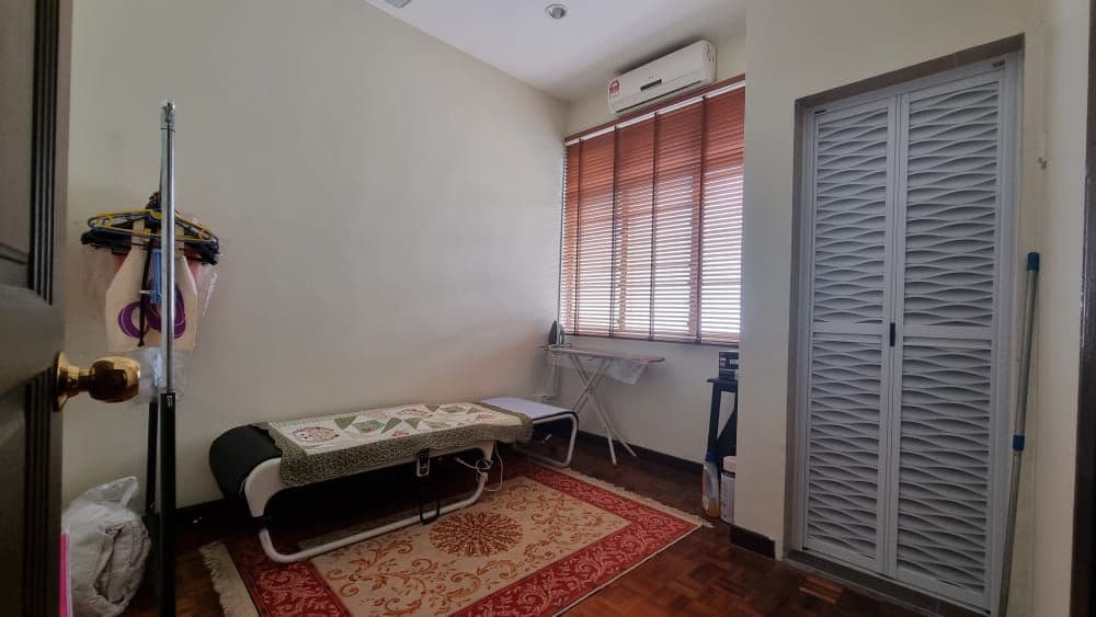 DOUBLE STOREY LINK HOUSE TAMAN SUBANG INDAH - photo 12