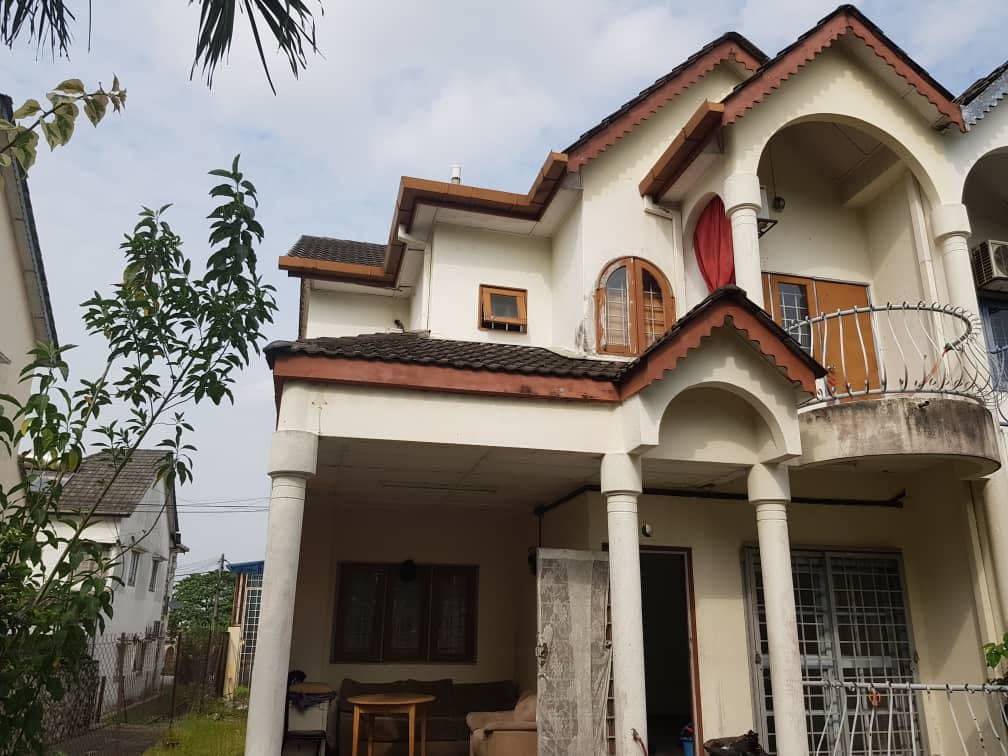 Bumi Lot End Lot  Double Storey USJ 2 Subang Jaya