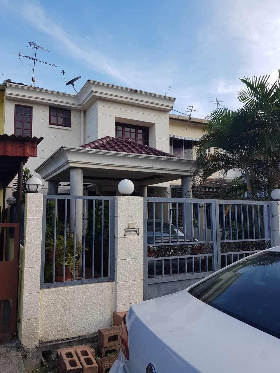 Bumi lot DOUBLE STOREY TAMAN SRI ANDALAS KLANG