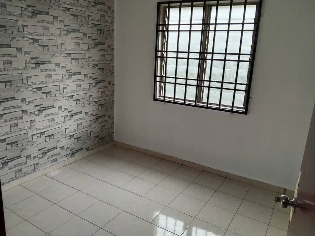 Freehold FLOOR 3 APARTMENT 650 sqft BUKIT TINGGI 2 - photo 5