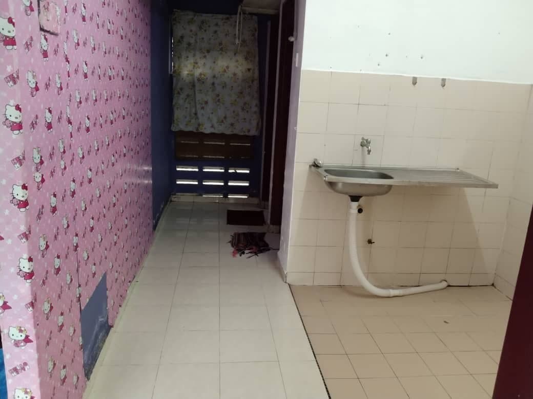Freehold FLOOR 3 APARTMENT 650 sqft BUKIT TINGGI 2 - photo 8
