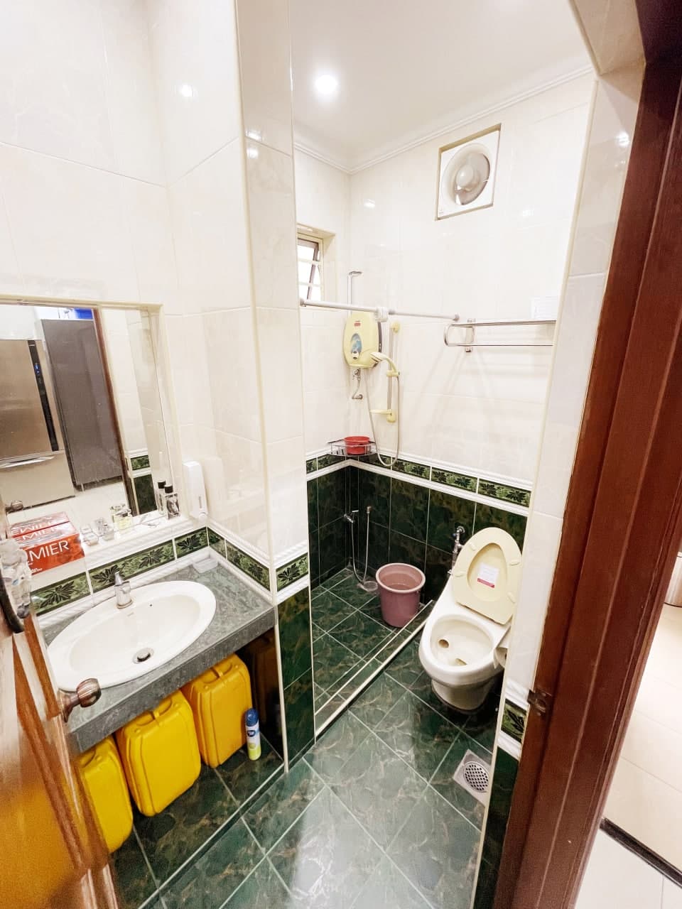 Double Storey House Subang Jaya USJ 6 - photo 4