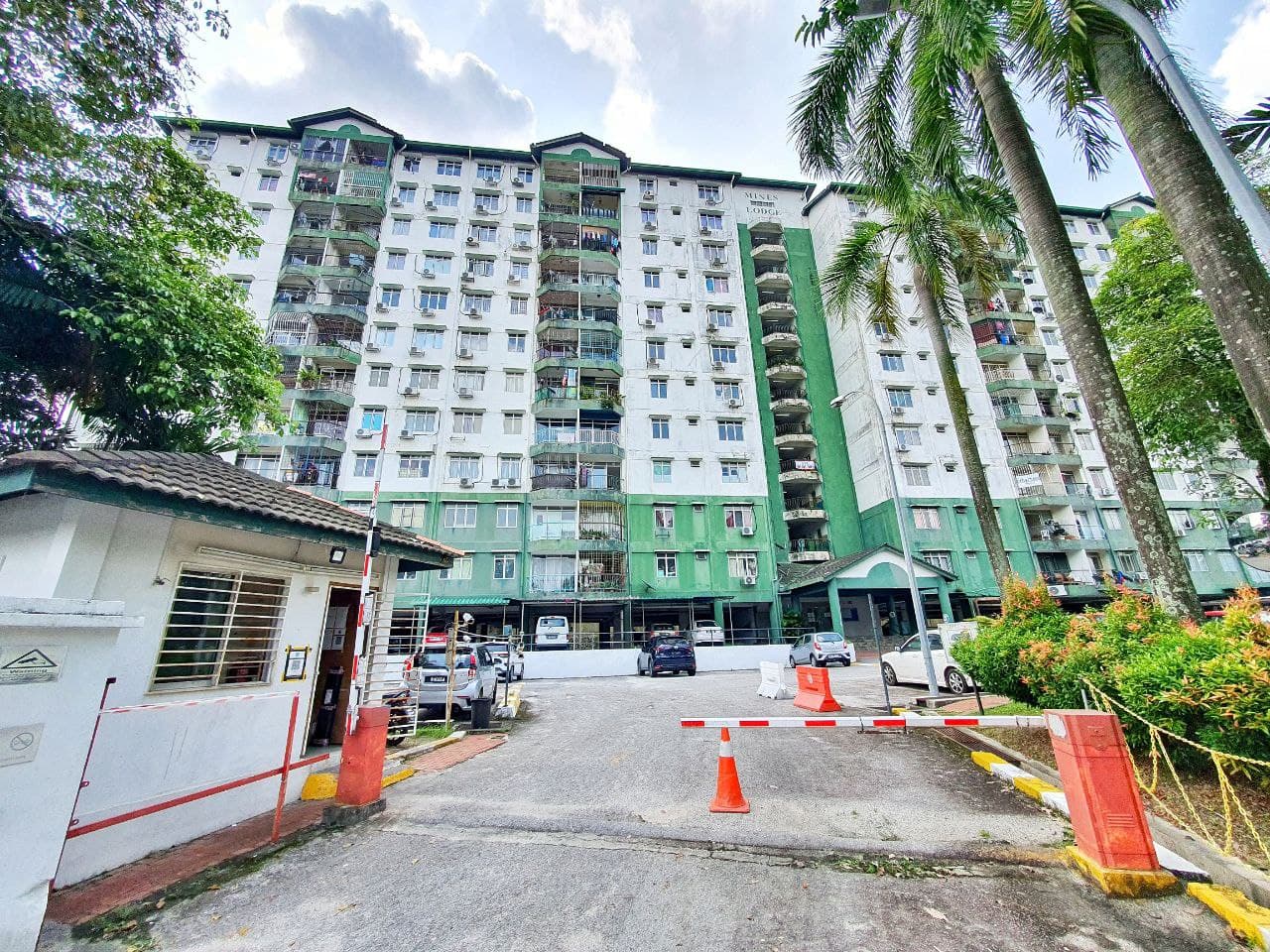 Pangsapuri Seri Indah Seri Kembangan