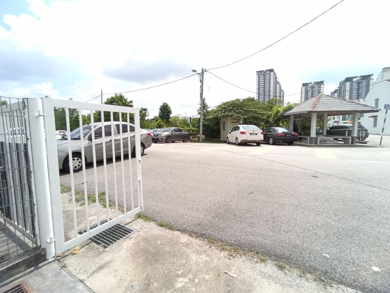 BANDAR SAUJANA PUTRA JENJAROM - photo 3