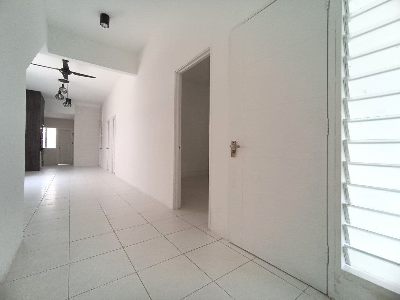 BANDAR SAUJANA PUTRA JENJAROM - photo 8