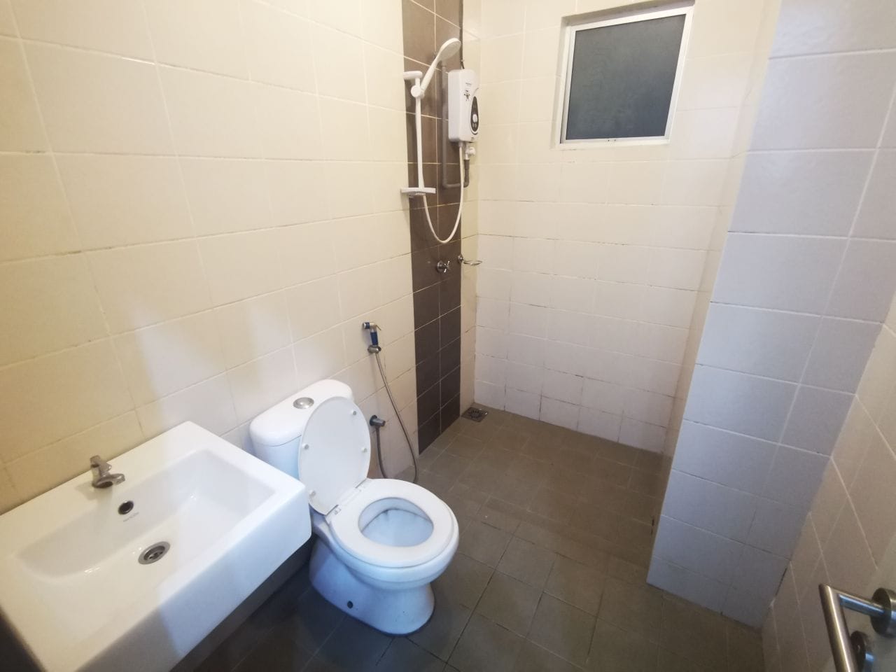 Well Kept Unit I-Residence Condo Kota Damansara - photo 11