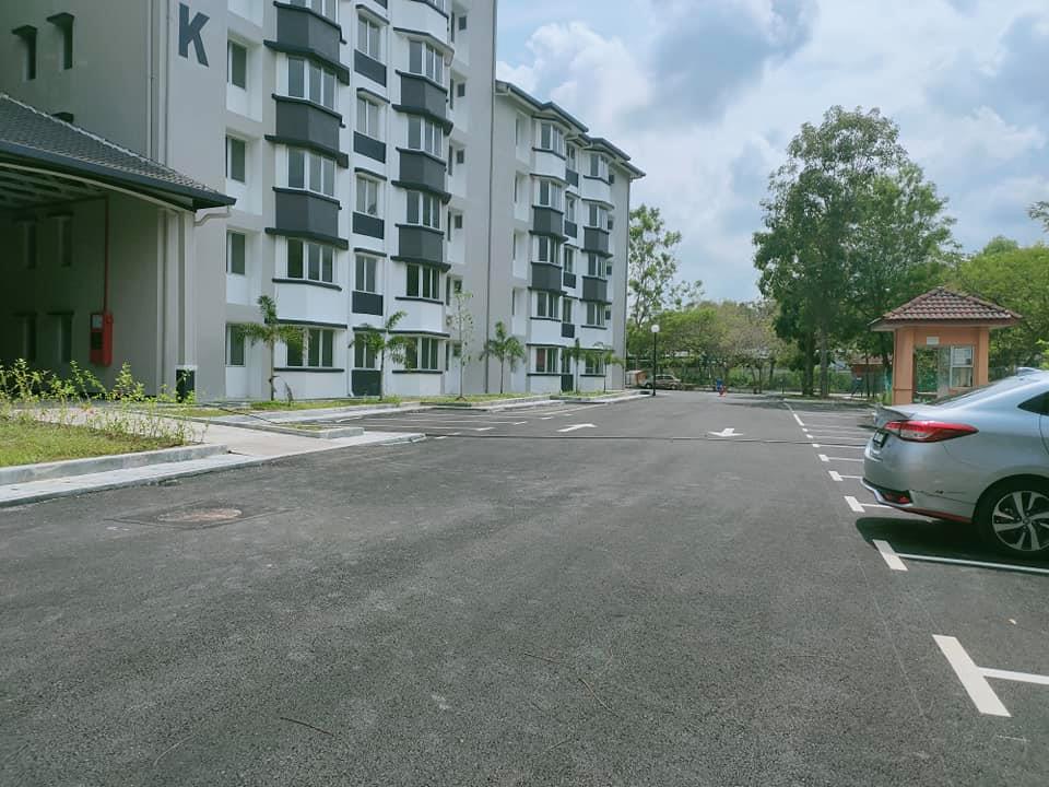 New Partly Furnished Seroja Apt Putra Perdana - photo 10