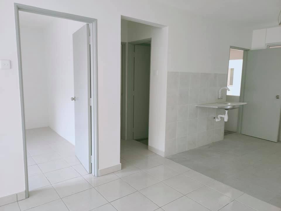 New Partly Furnished Seroja Apt Putra Perdana - photo 11