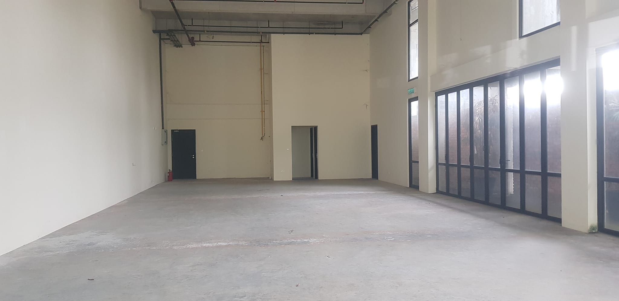 Ground Floor Retails Space to Sale Tamarind Square - photo 3
