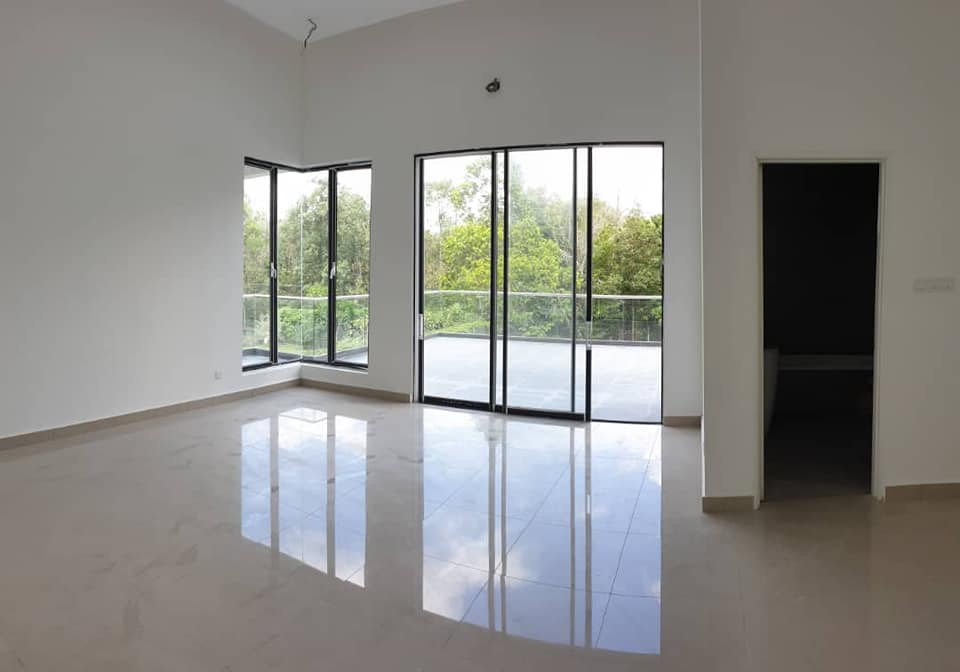 Two And Half Sty SemiD Nilai Spring Villa to Sale - photo 3