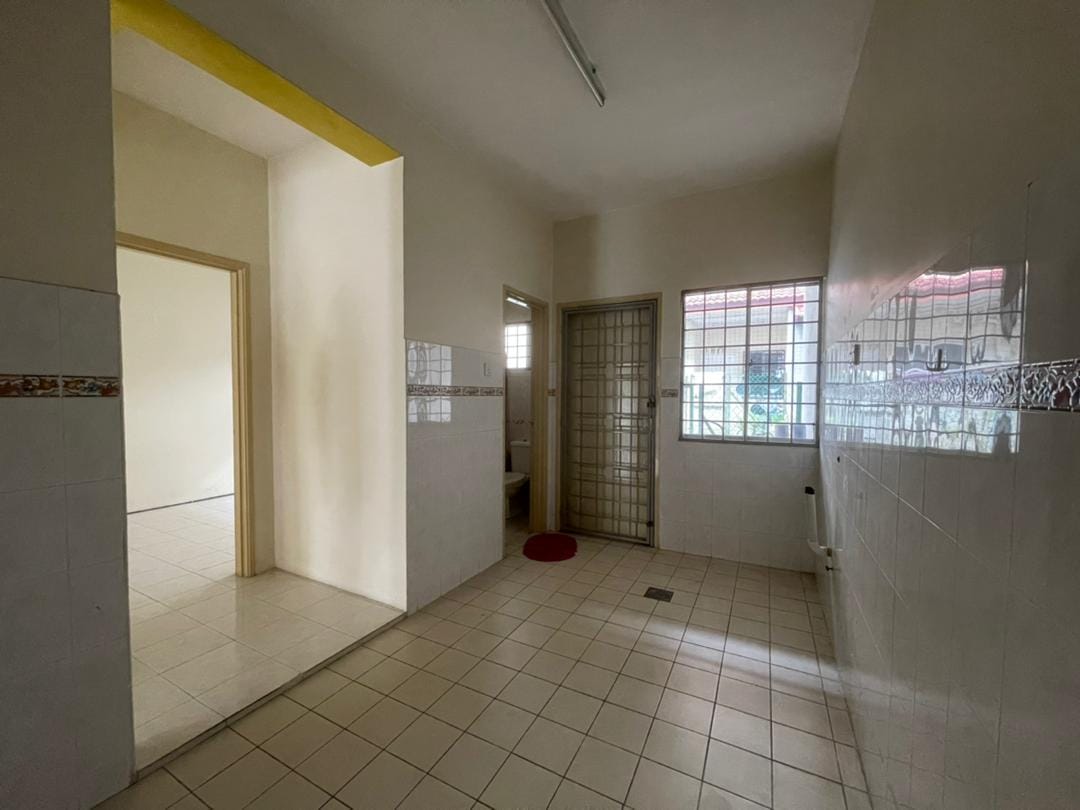 2 Storey Terrace Taman Cheras Idaman, Bdr Sg Long - photo 6