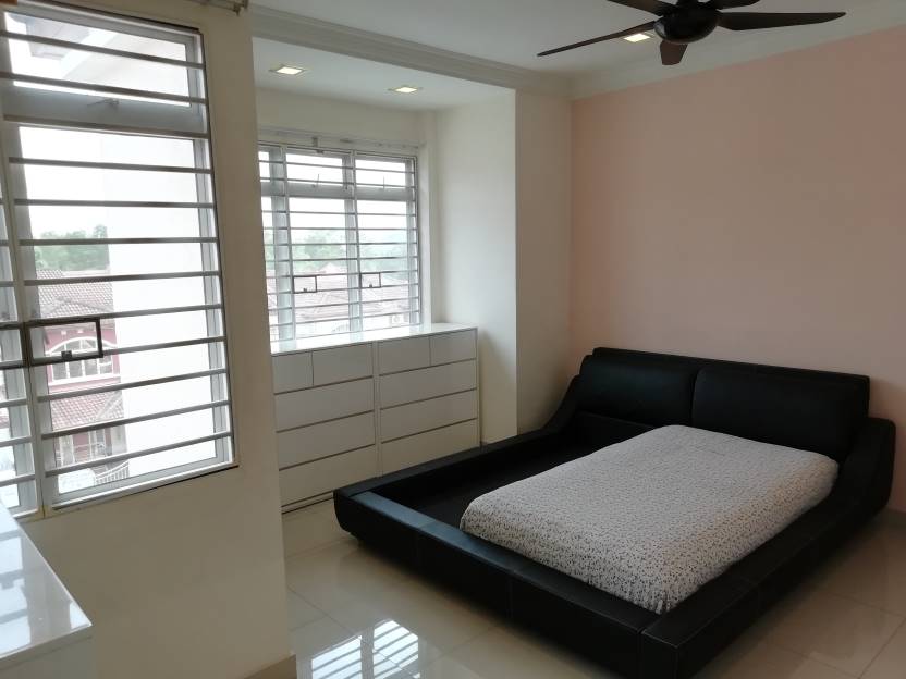 Furnished 2 And Half Sty Terrace Tmn Puncak Jalil - photo 12