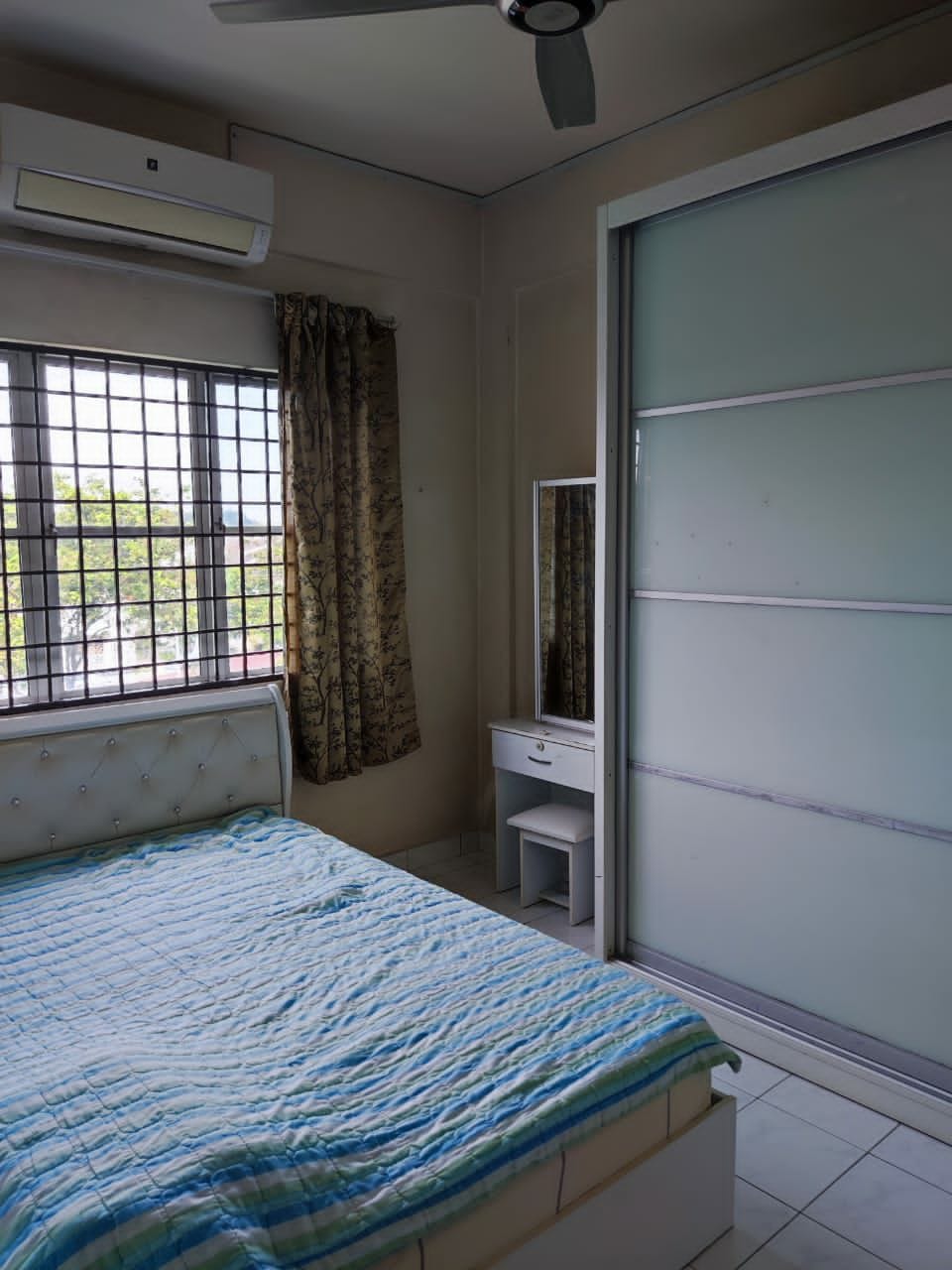 2nd Floor Unit Bangi Idaman Apartment Section 5 - photo 3