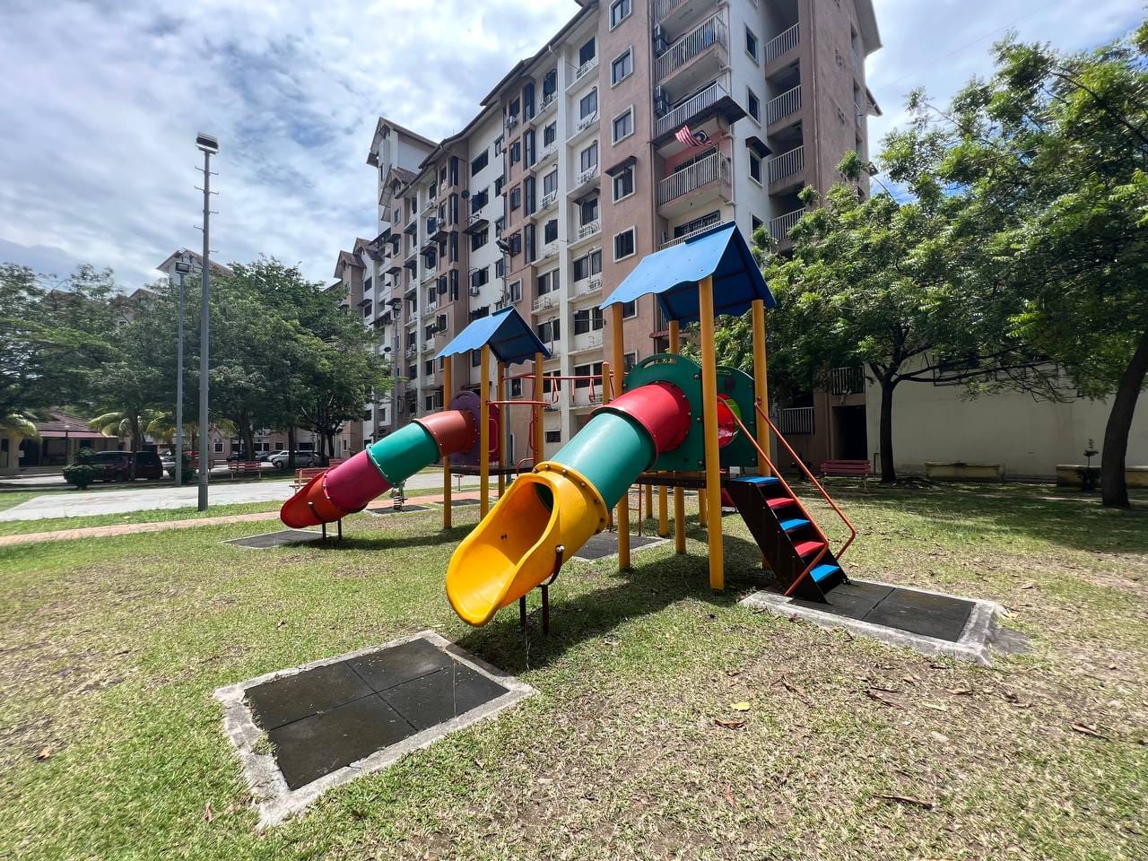 Good Condition Unit Apartment Komuter Raya - photo 12