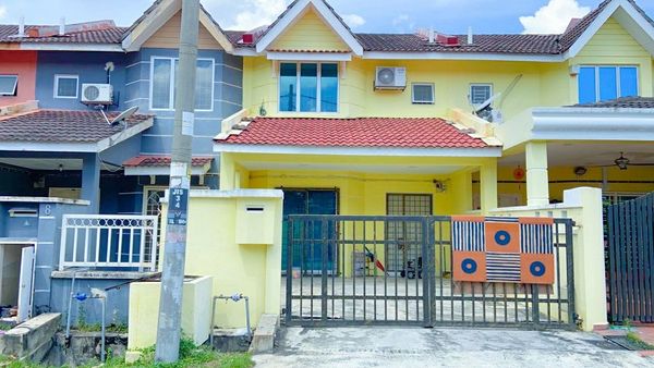 2 Storey Terrace Intermediate Taman Saujana Impian - photo 2