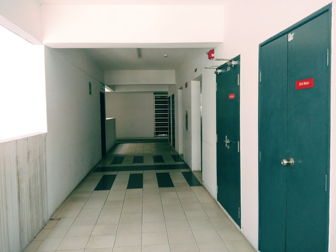 Level 8 Unit Hijauan Heights Condo Tmn Universiti - photo 3