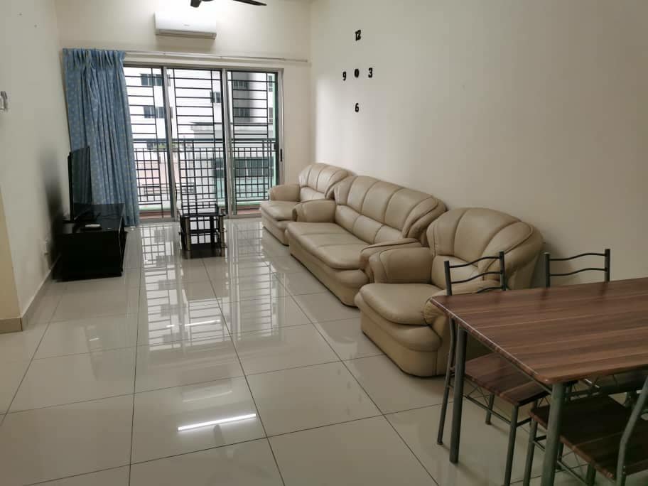 OUG Parklane Condo i ...