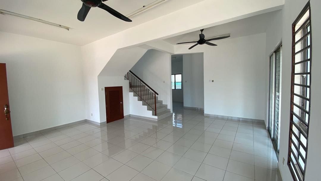 Corner Unit 2 Storey Terrace Tmn Pelangi Semenyih - photo 8