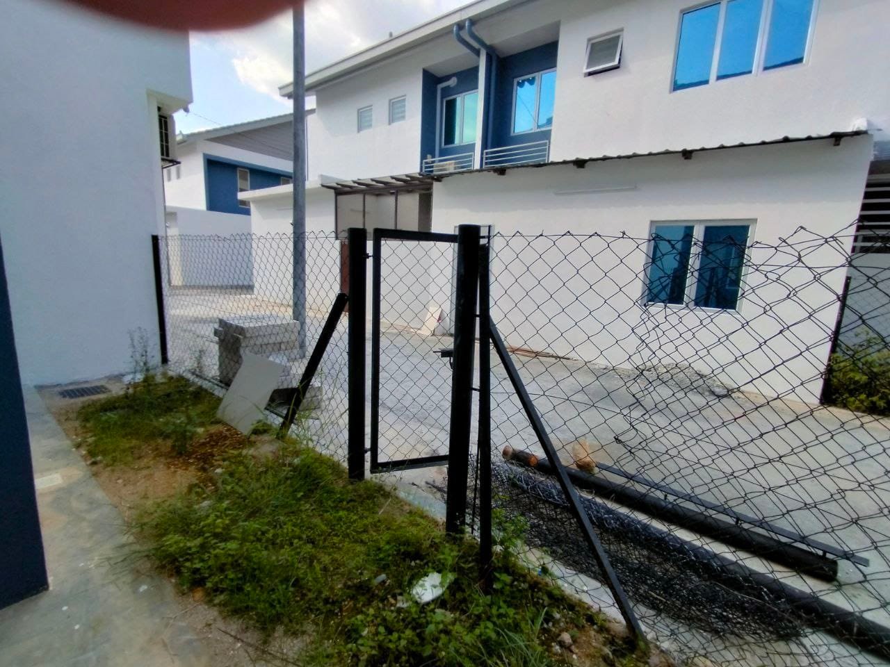 Freehold 2 Storey Terrace Greenwoods Salak Perdana - photo 2