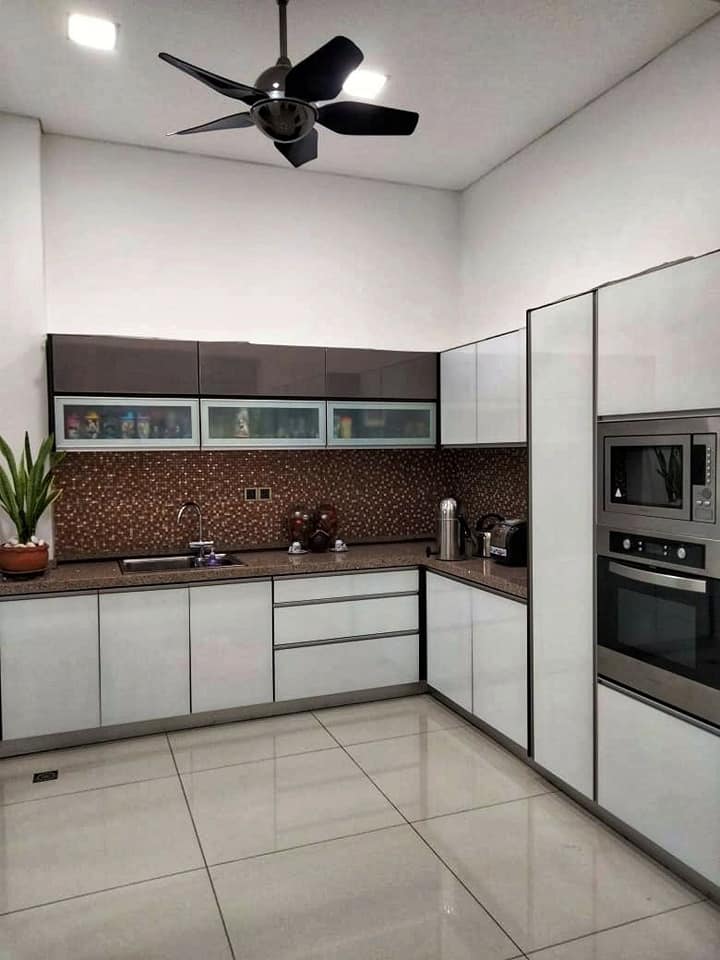 Corner Unit 2 Sty Bungalow with Pool Jln Menara - photo 8