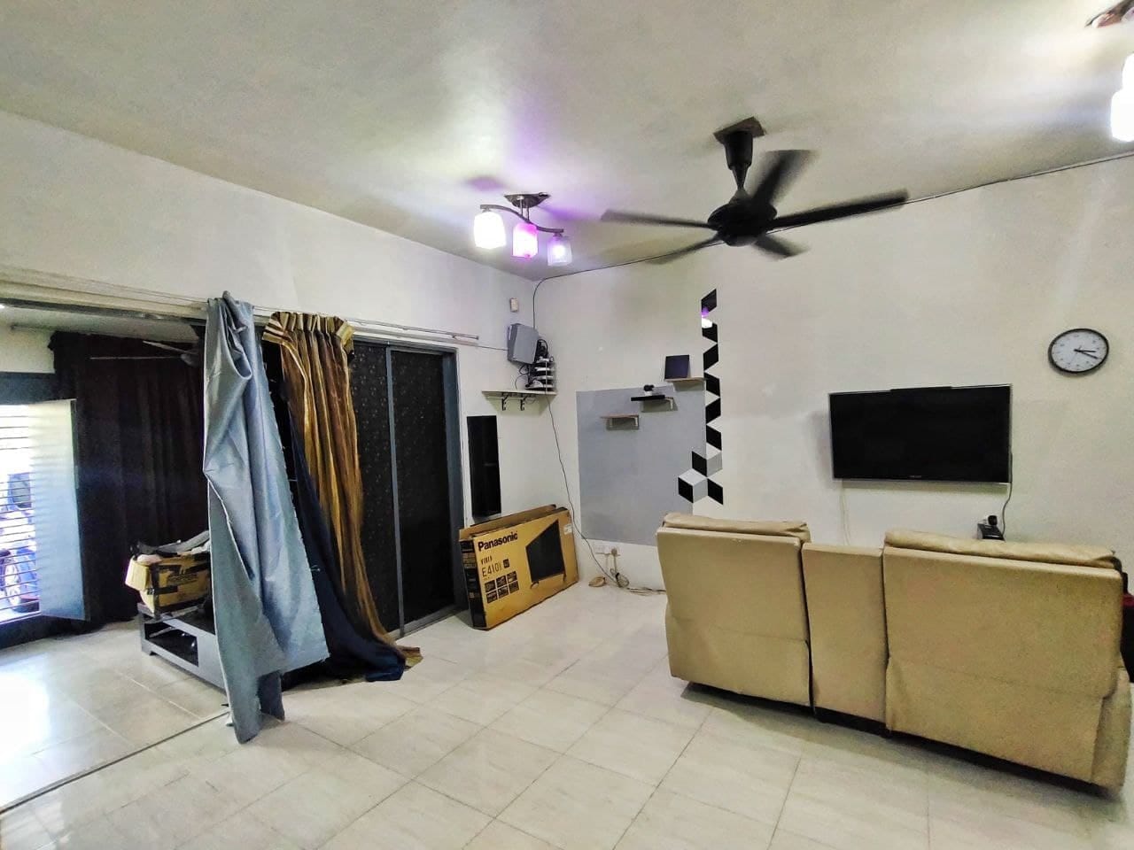 Facing Open 2 Sty Terrace Sec 6 Bdr Bkt Mahkota - photo 4