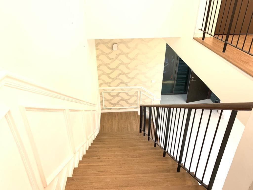 Corner Unit 2 Storey Terrace Bukit Raja Setia Alam - photo 3
