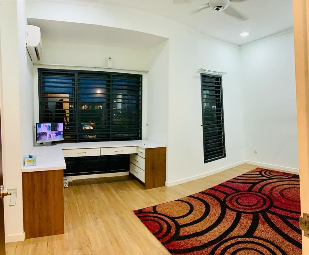 Corner Unit 2 Storey Terrace Bukit Raja Setia Alam - photo 11