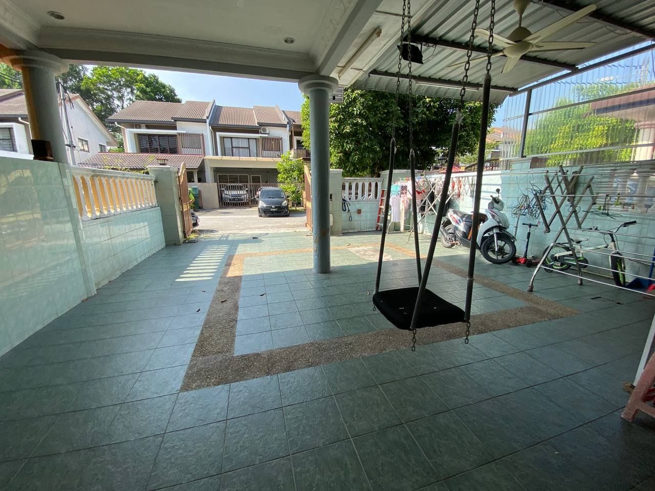 Renovated 2 Storey Terrace, Taman Harmoni Kajang - photo 3