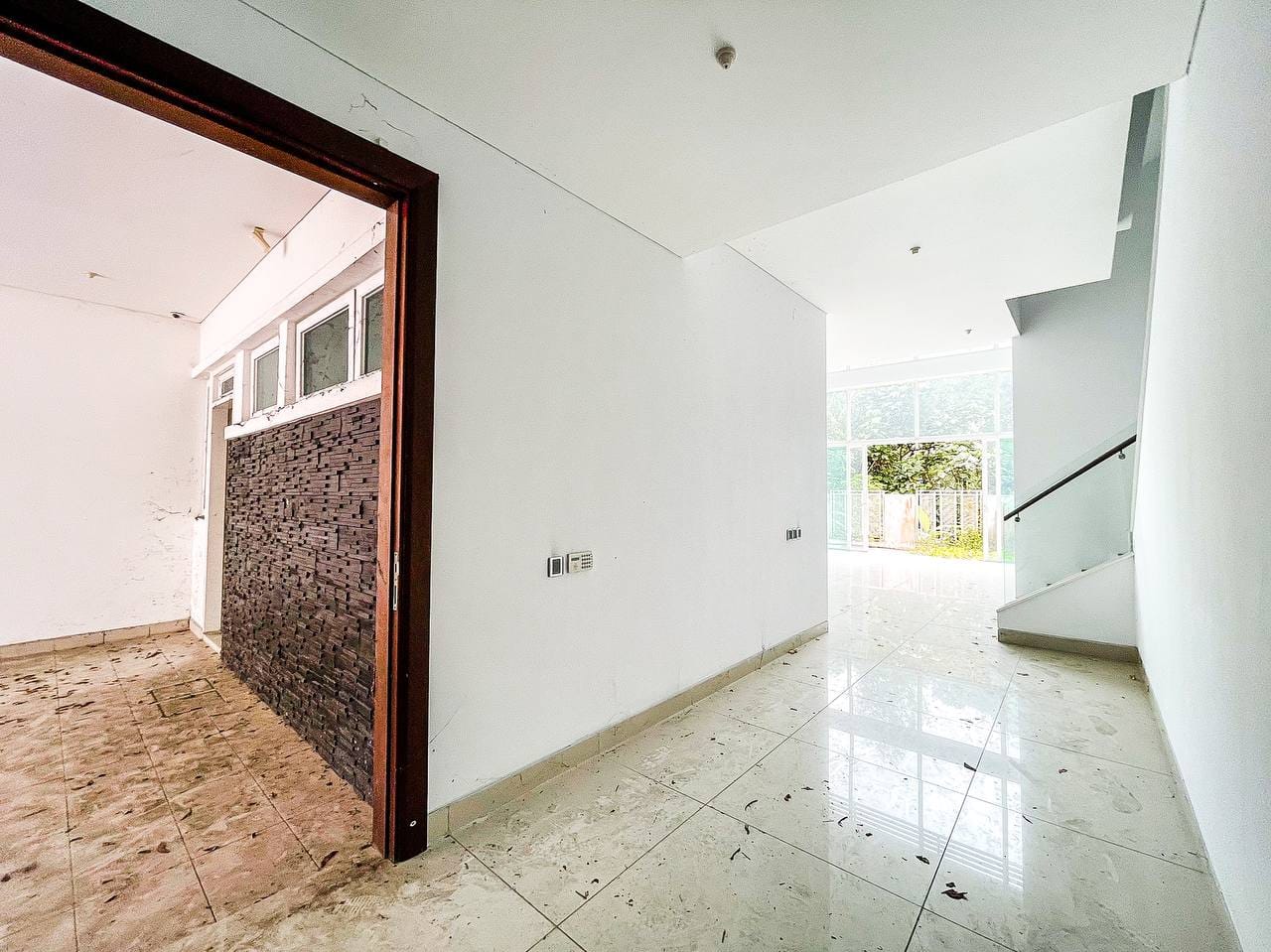3 Sty Superlink Lagenda Waterfront Bt Jelutong - photo 11