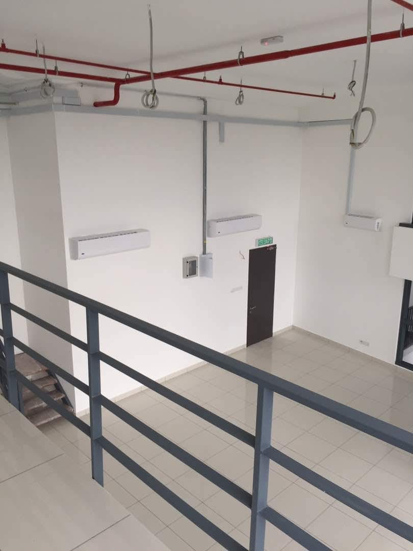 2 Units of Commercial Duplex SOHO 3 Towers - photo 8