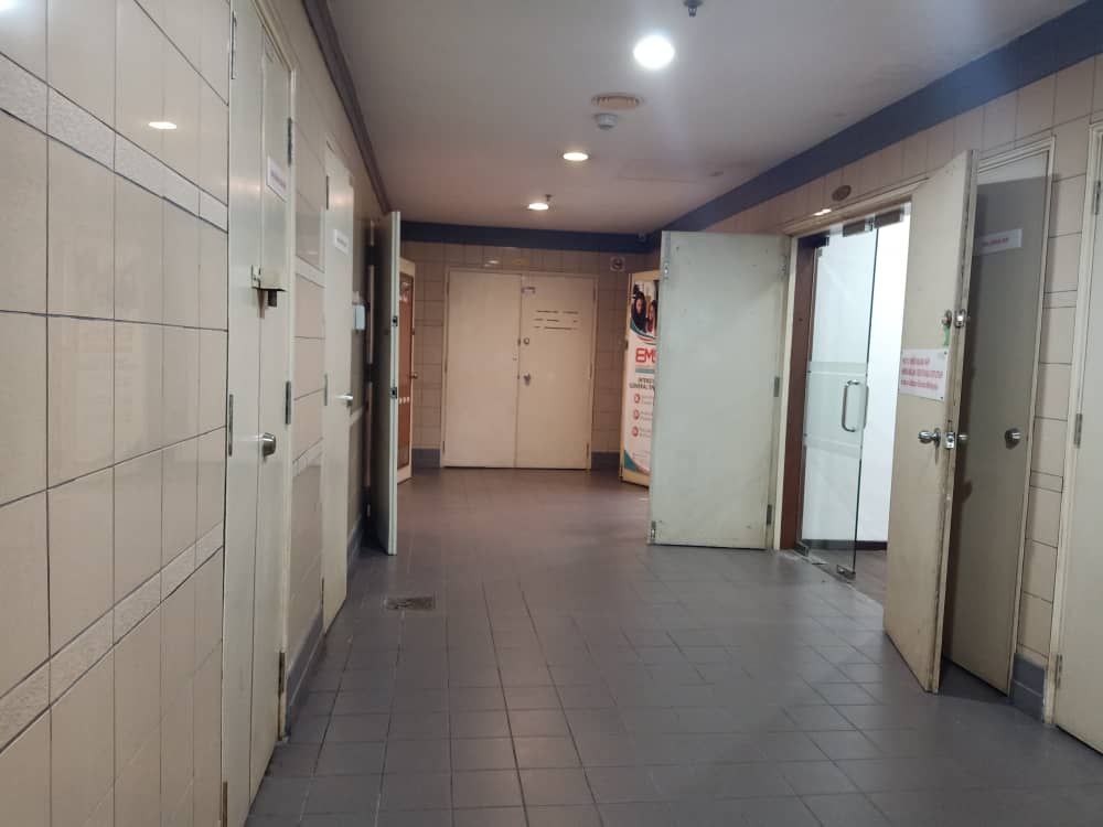 Renovated Well Kept Premium Office Megan Avenue 2 - photo 3