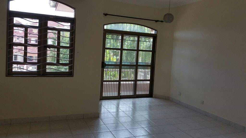 2 Storey Semi D Taman Bukit Mewah Kajang, Selangor - photo 3